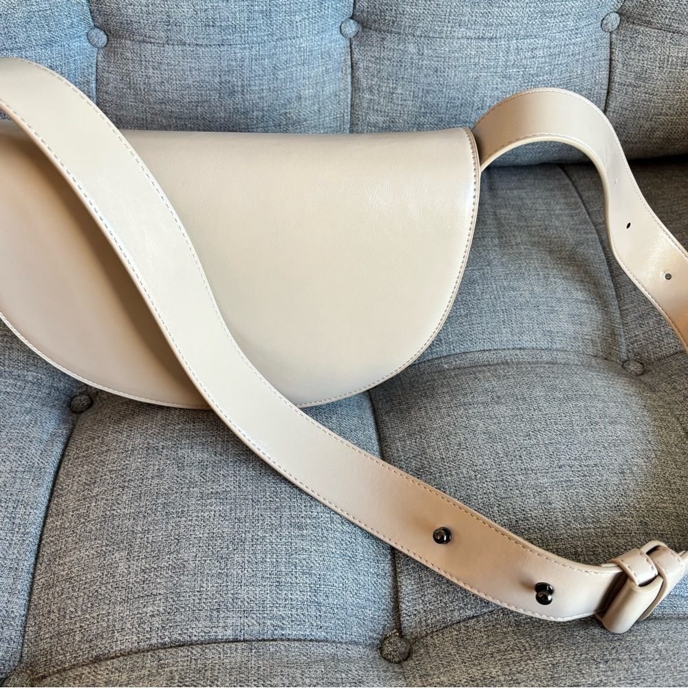 HVISK Vegan Adjustable Crossbody  Bag